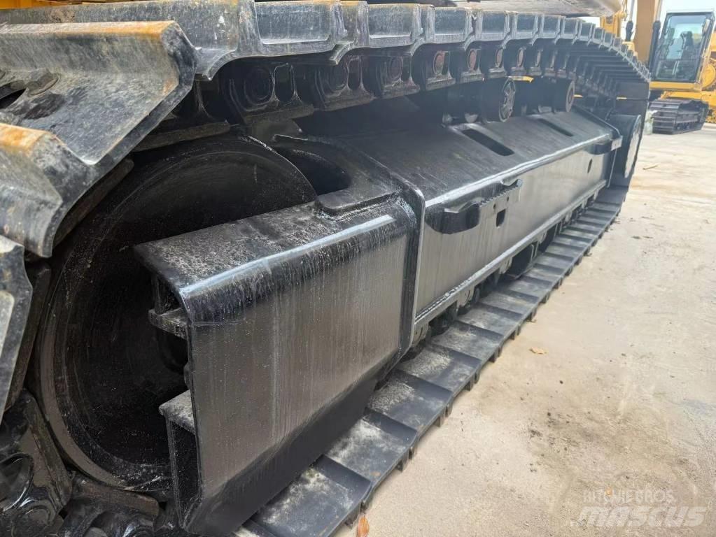 CAT 336 GC Pásová rýpadla