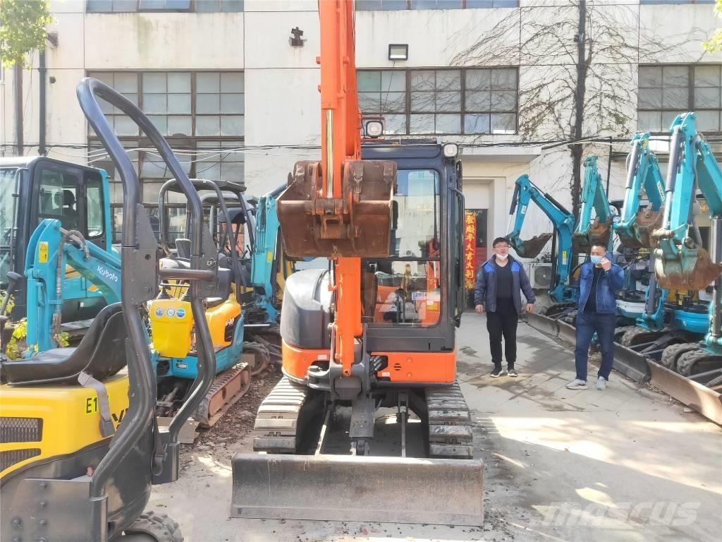Hitachi ZX30 Mini rýpadla < 7t