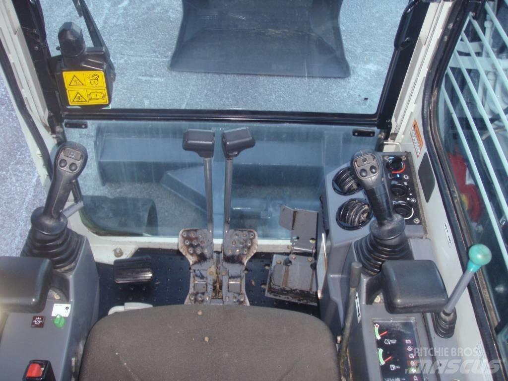 Takeuchi TB153FR Mini rýpadla < 7t