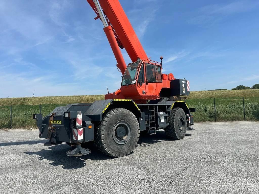 Terex A600 Jeřáby pro těžký terén