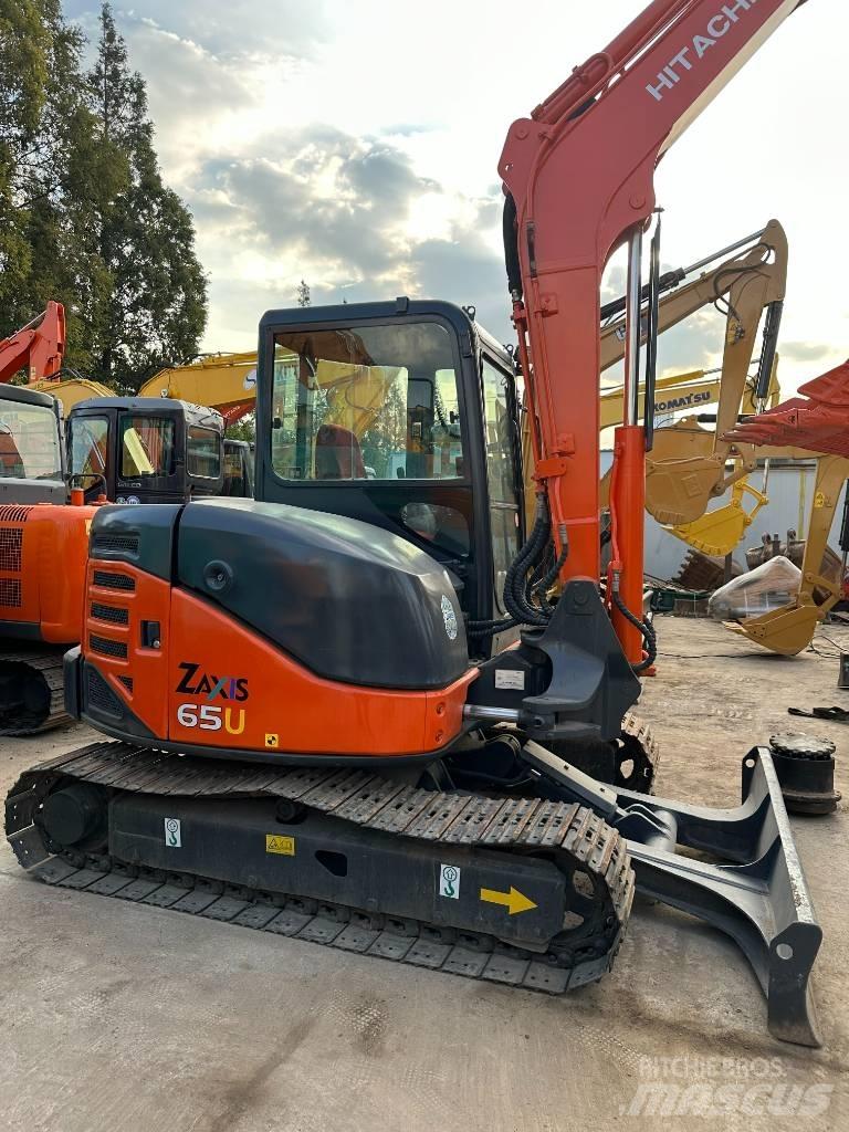 Hitachi ZX 65 Mini rýpadla < 7t