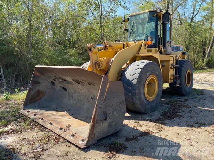 CAT 960F Kolové nakladače