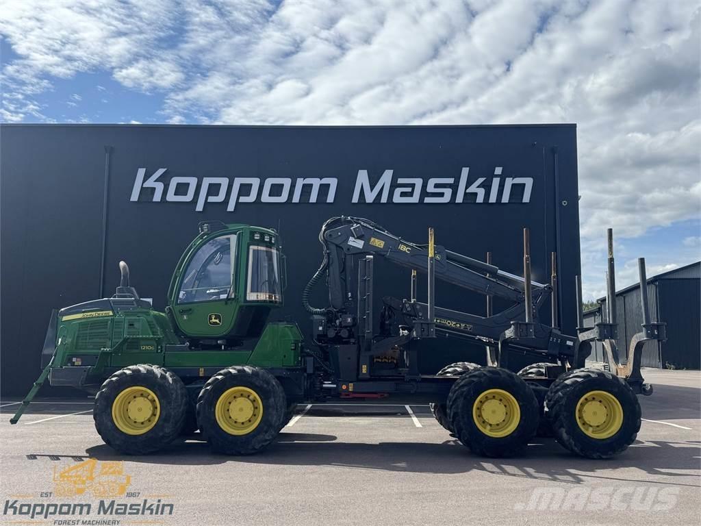 John Deere 1210G Vyvážecí traktory