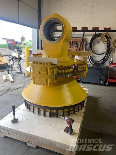 Komatsu 830 E Kloubové dempry