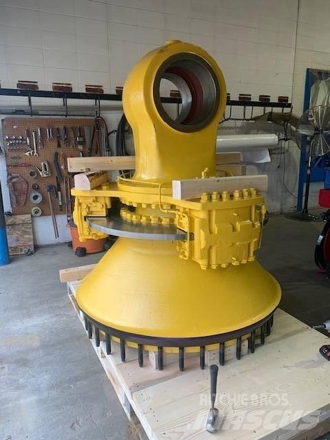 Komatsu 830 E Kloubové dempry