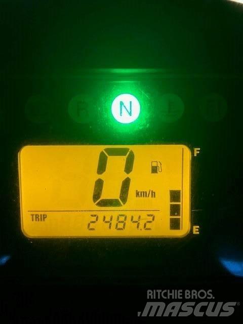Suzuki LTA 400 F Terénní vozidla