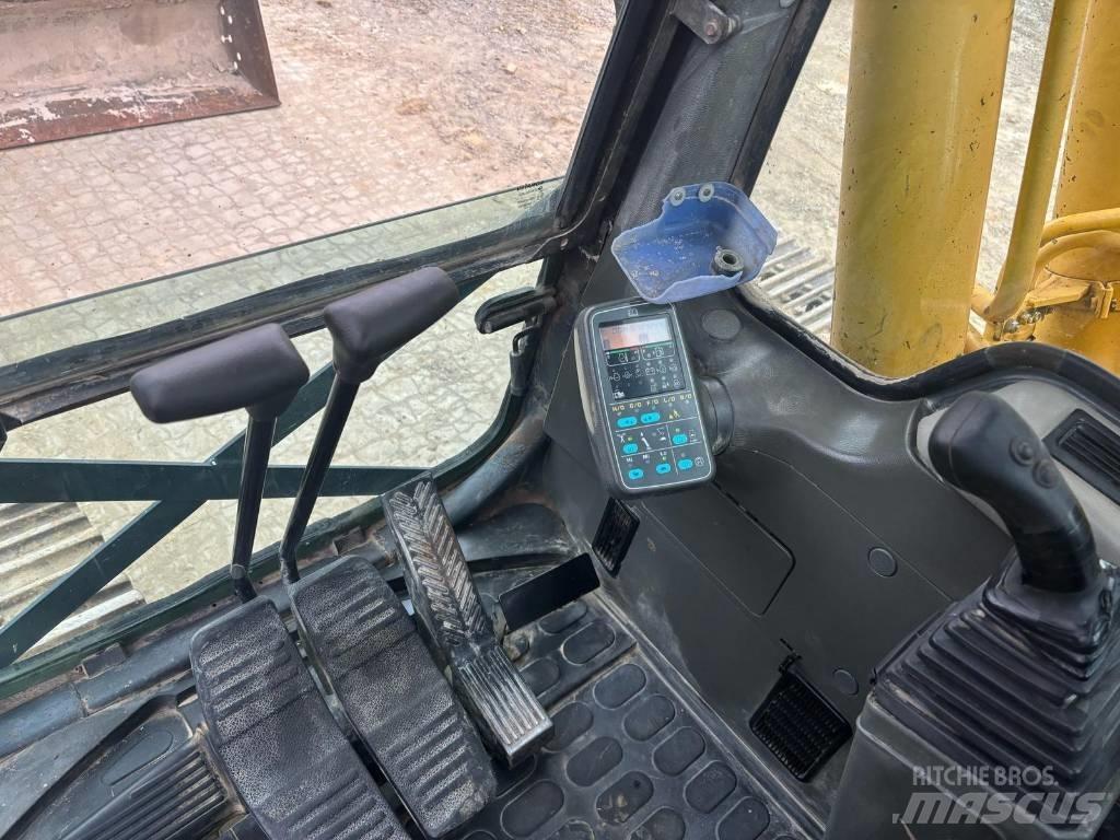 Komatsu PC 210 LC-6K Pásová rýpadla