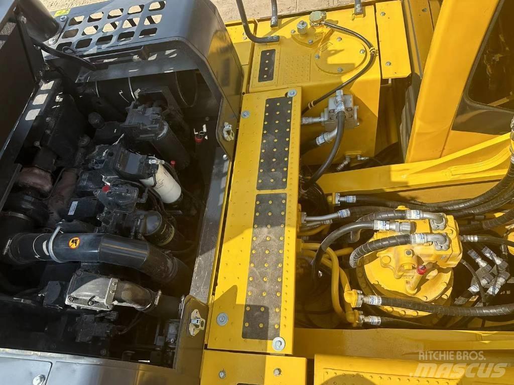 Komatsu PC 400-8 R Pásová rýpadla