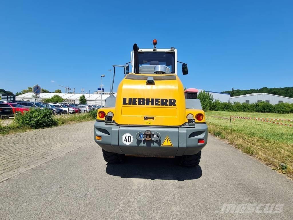 Liebherr L542 Kolové nakladače