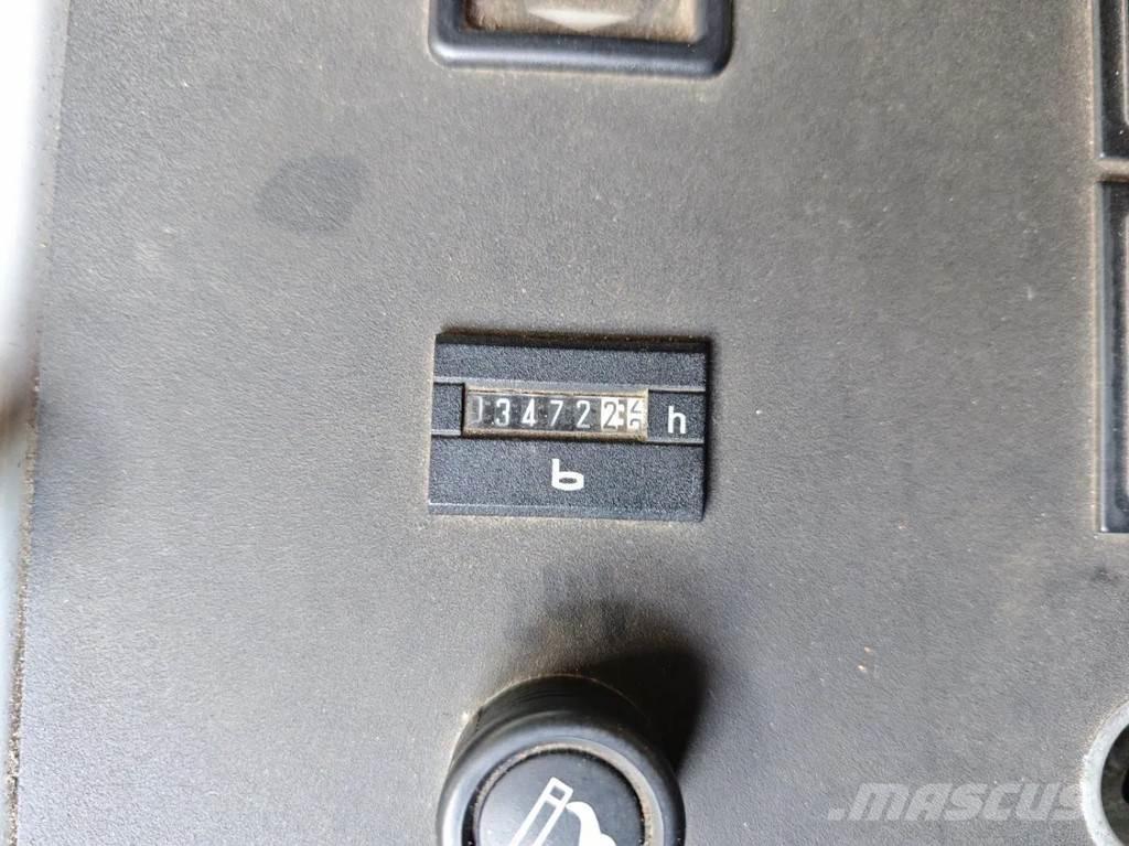 Liebherr MK100 Stavební jeřáby