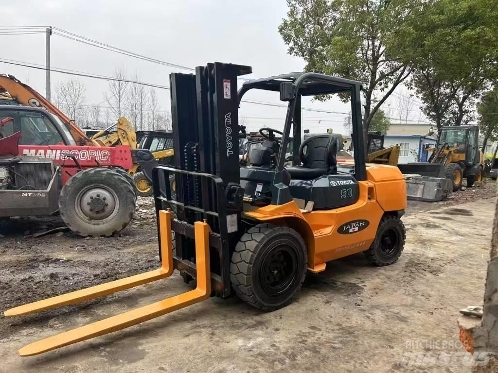 Toyota FD 50 Dieselové vozíky