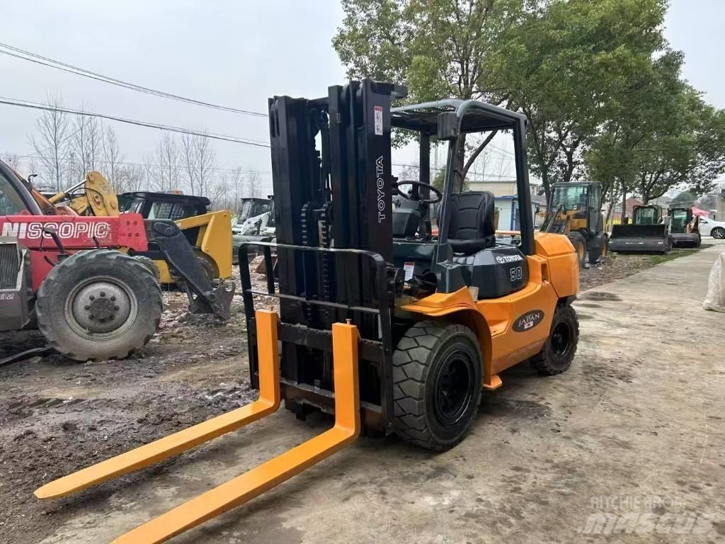 Toyota FD 50 Dieselové vozíky
