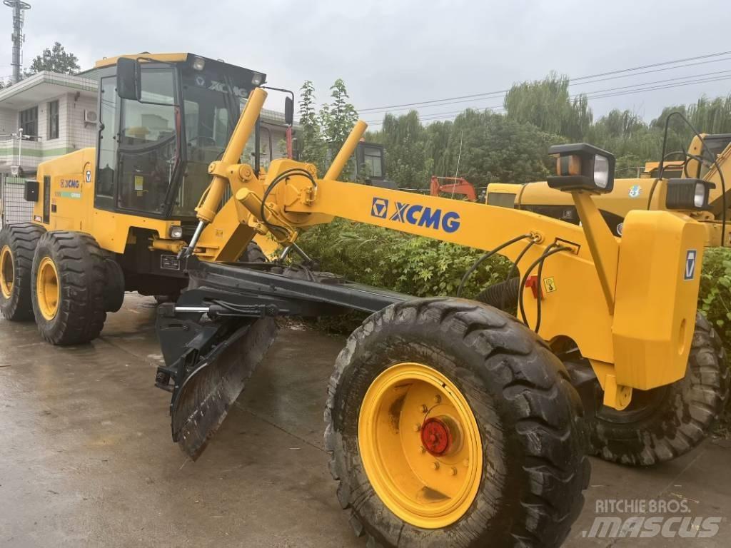 XCMG GR 180 Grejdry