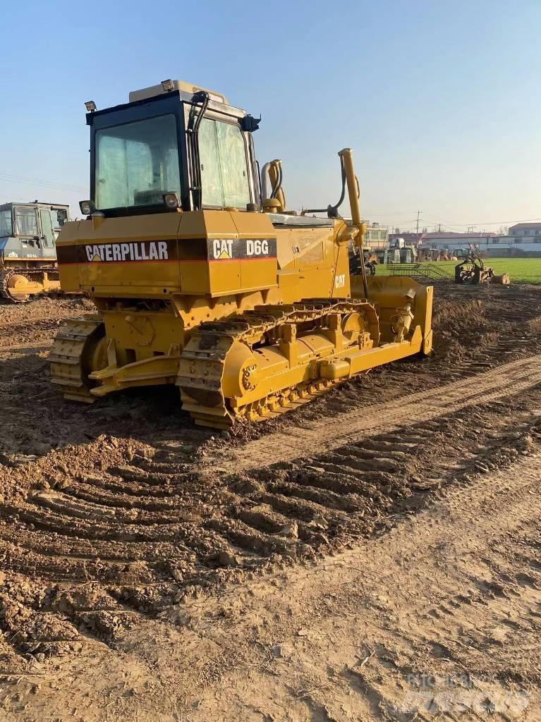 CAT D 6 G Pásové dozery