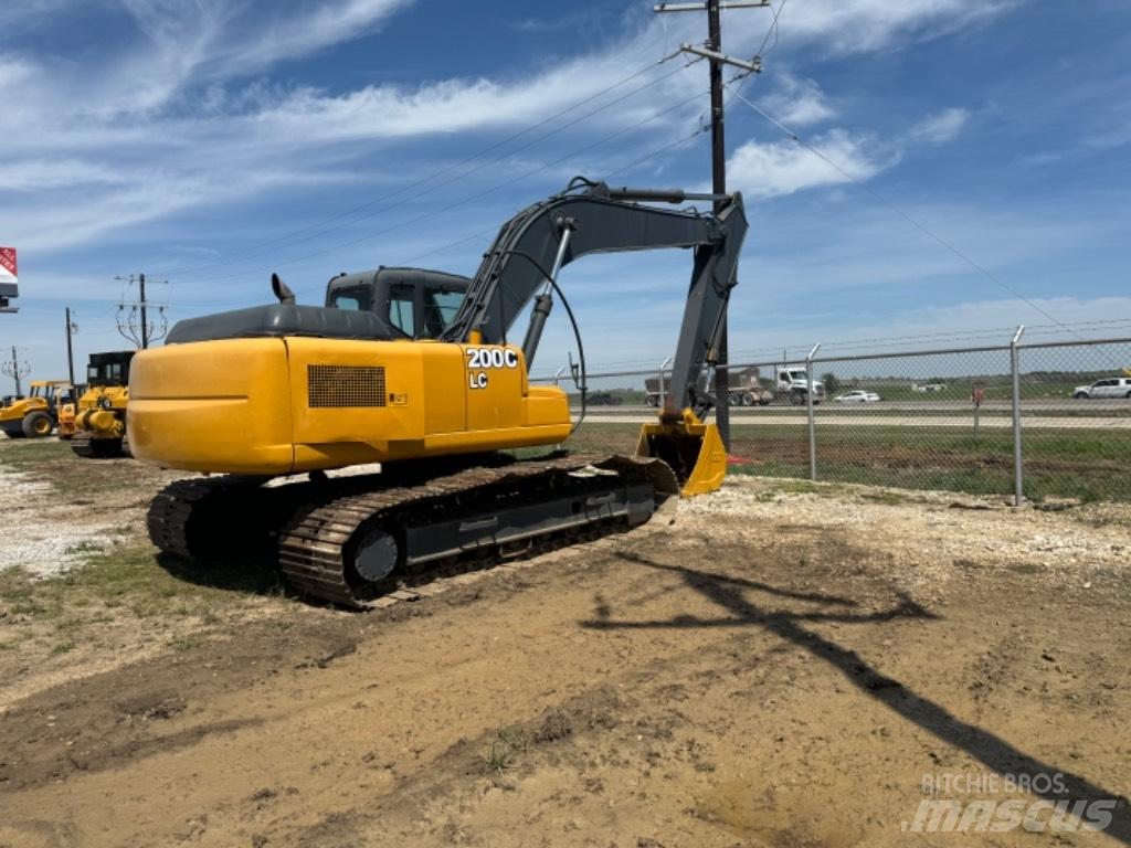 DEERE 200 LC Pásová rýpadla