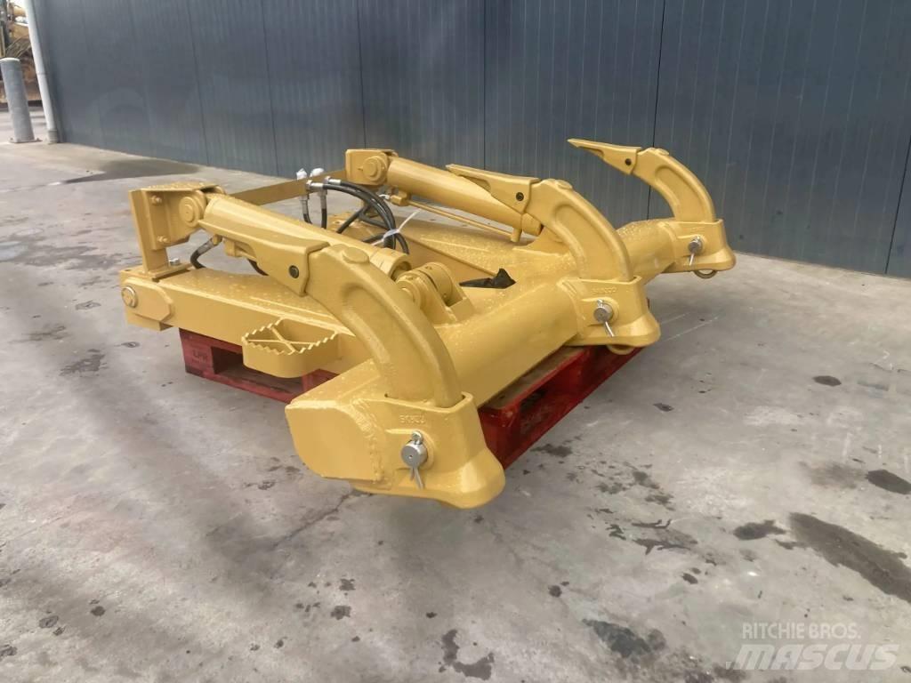 CAT D5N Ripper Půdní rozrušovače