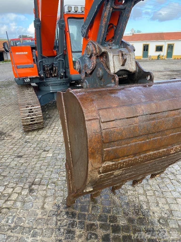 Doosan DX 220 NLC Pásová rýpadla
