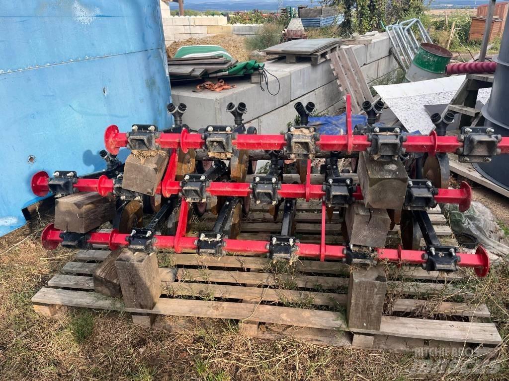 Horsch Focus 6 TD Mechanické secí stroje