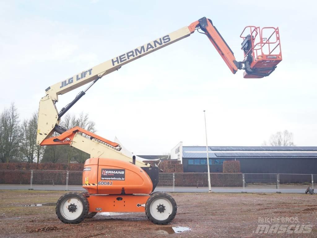 JLG 600 AJ Kloubové plošiny