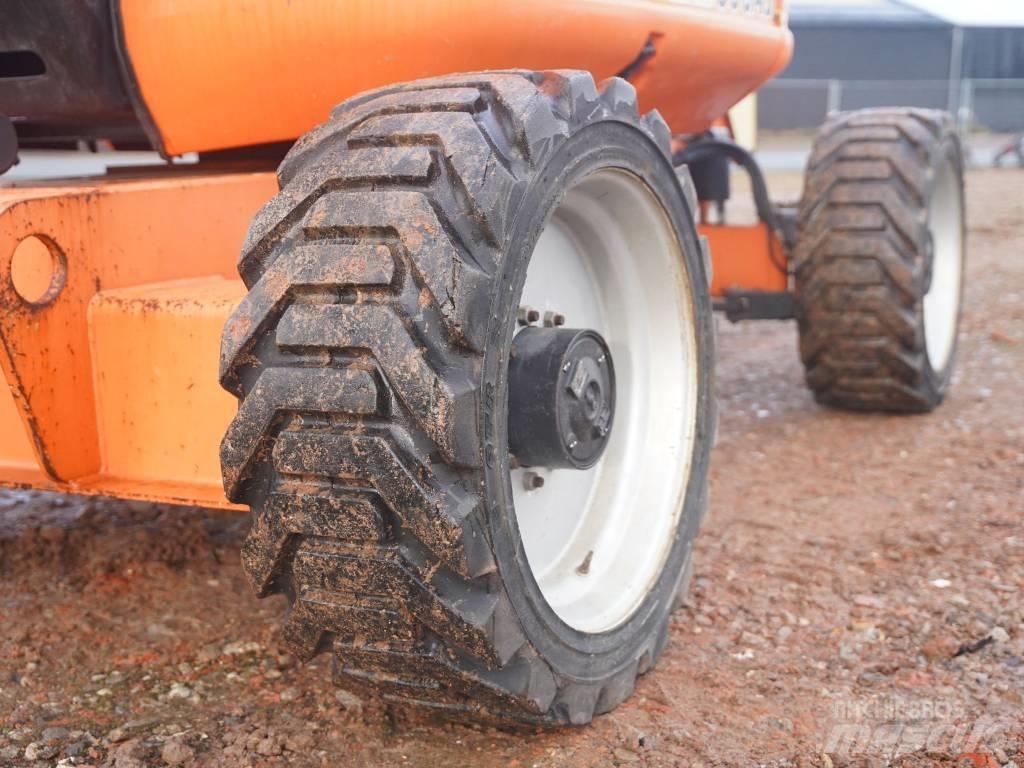 JLG 600 AJ Kloubové plošiny