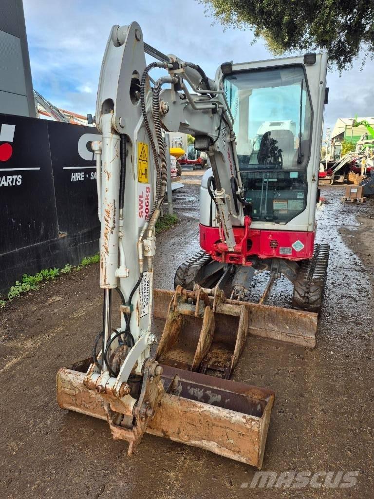 Takeuchi TB 325 R Mini rýpadla < 7t