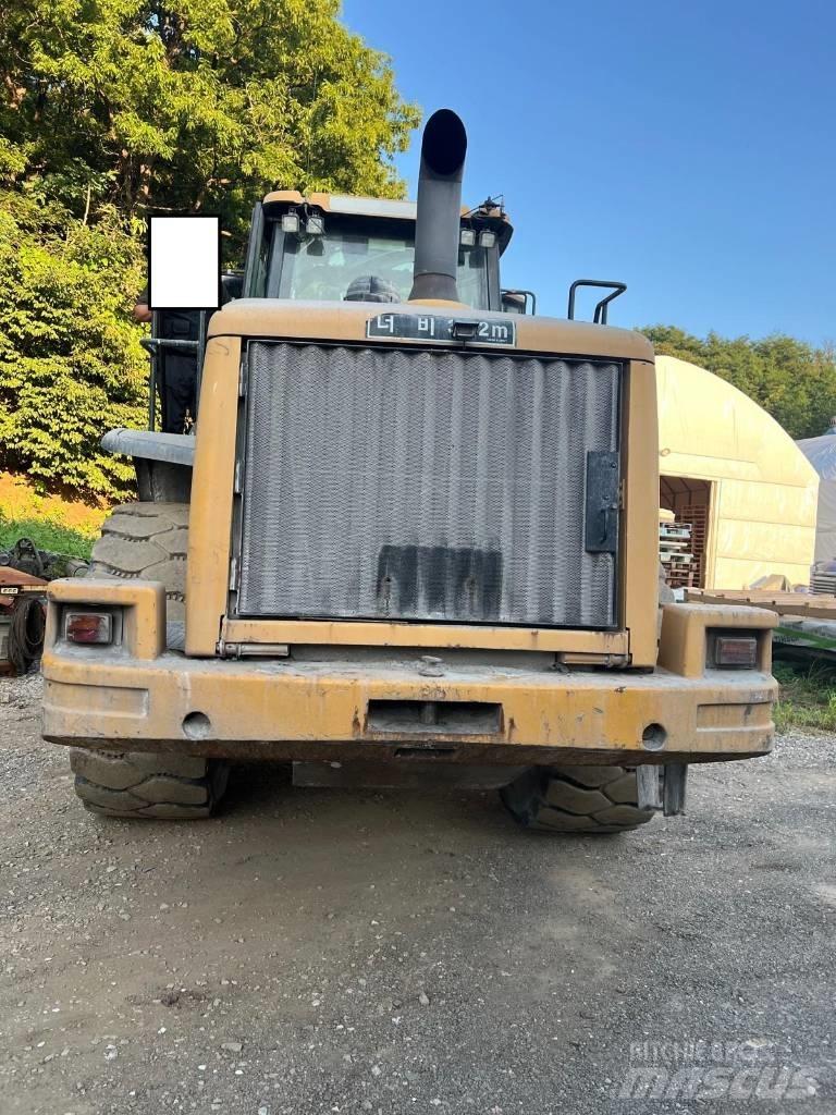 CAT 966 H Kolové nakladače