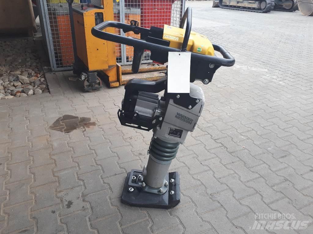 Wacker Neuson AS50 Vibrační pěchy