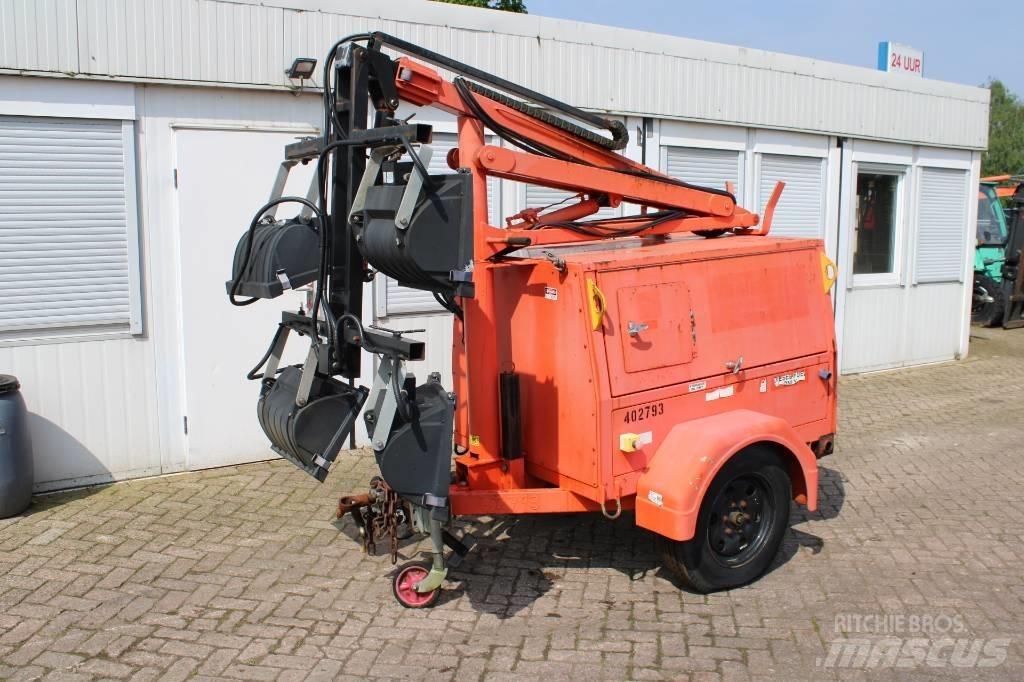 JLG 6308 AN Osvětlovací stožáry