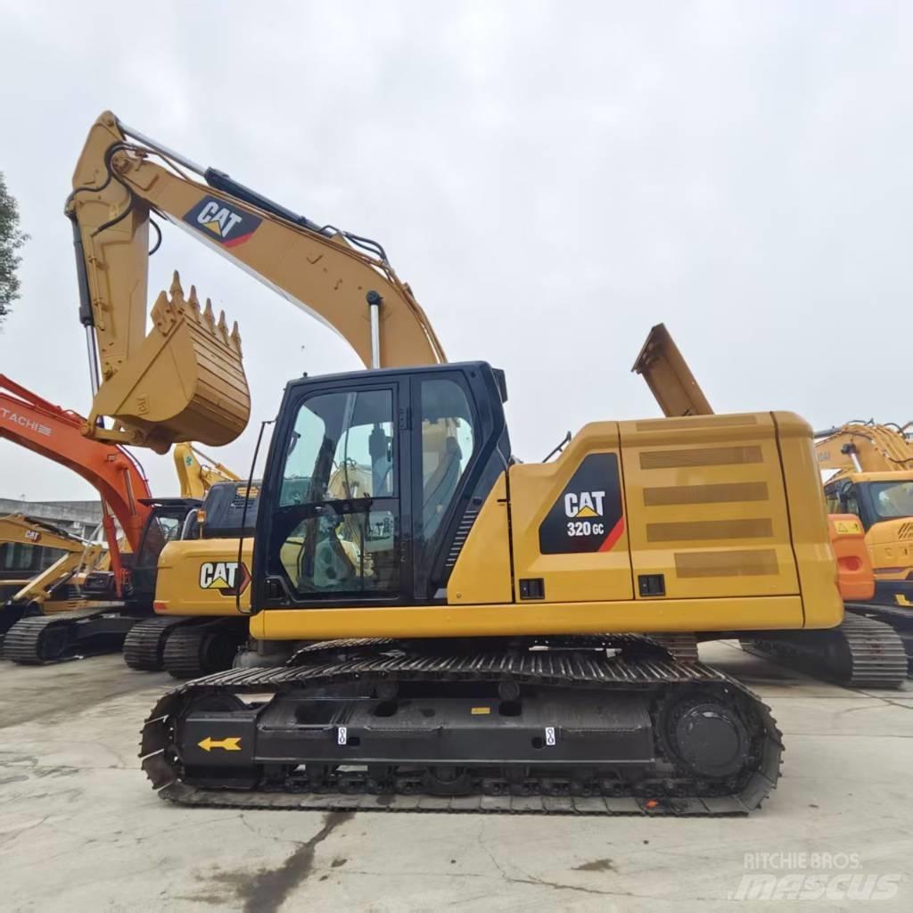 CAT 320 GC Midi rýpadla 7t - 12t