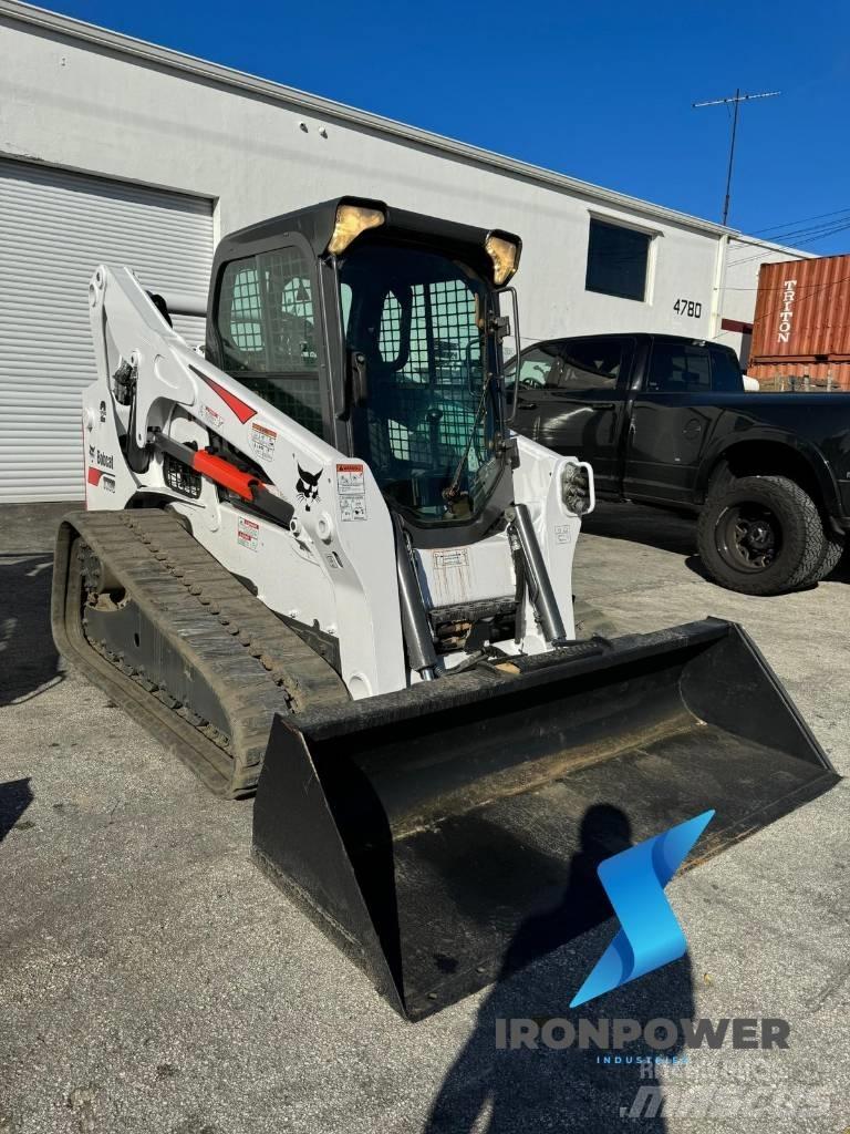Bobcat T 770 Smykem řízené nakladače