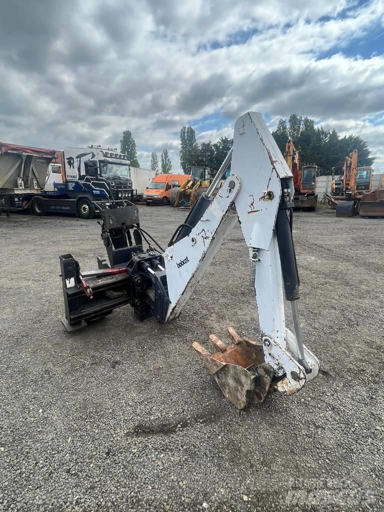 Bobcat Pelle retro Hloubkové lopaty