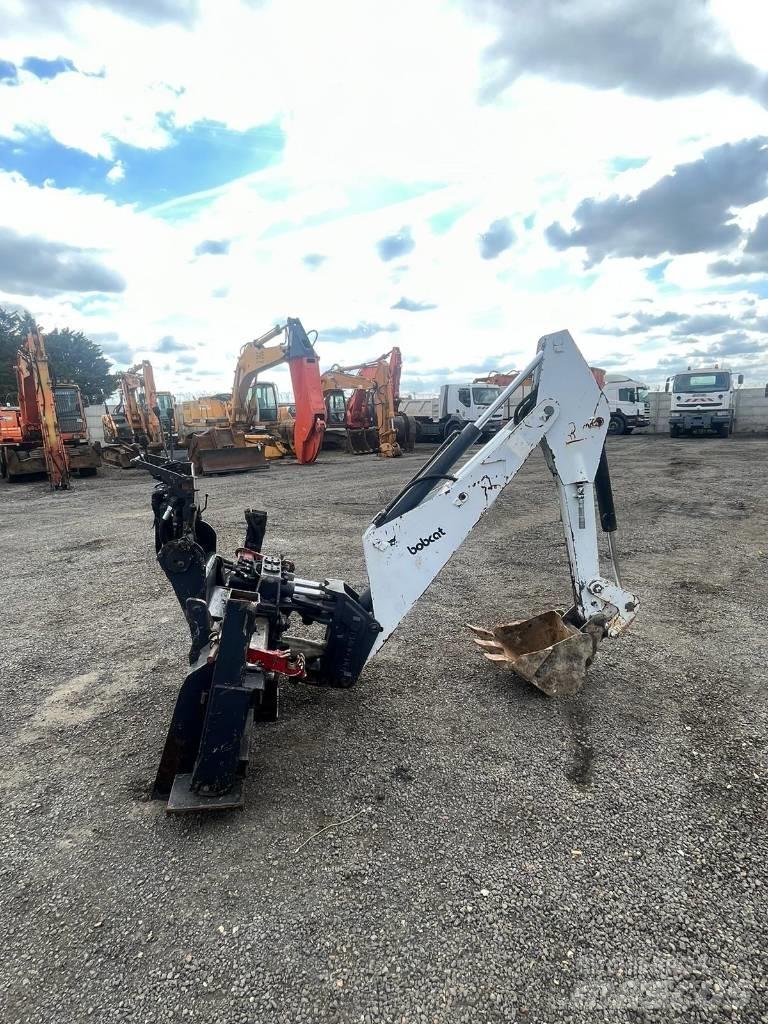 Bobcat Pelle retro Hloubkové lopaty