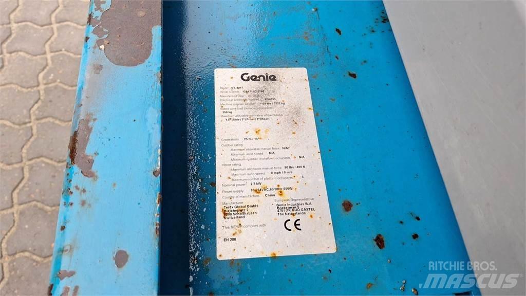 Genie GS4047 Nůžková zvedací plošina