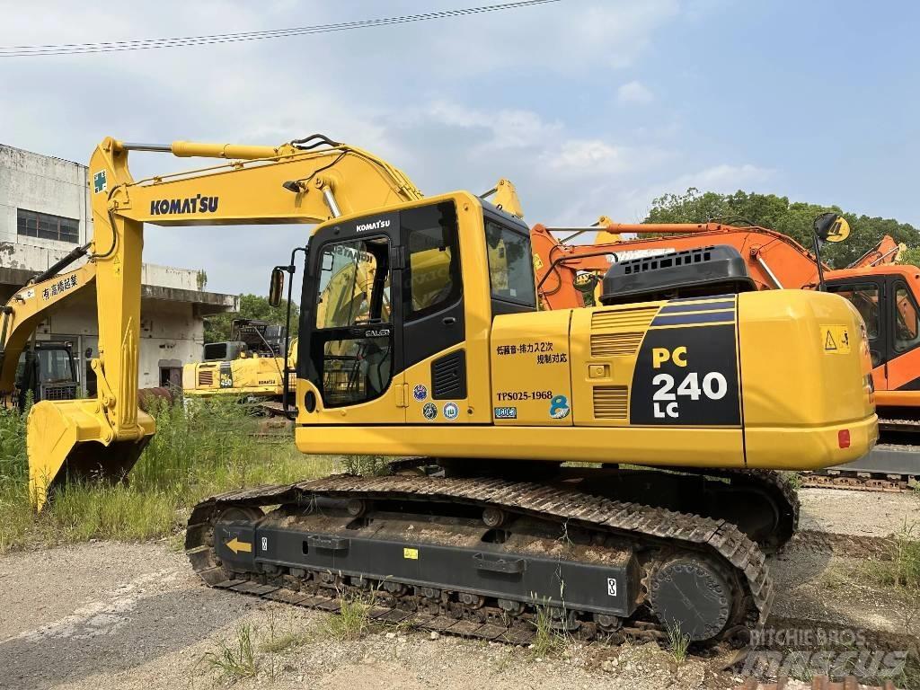 Komatsu PC 240 LC-8 Pásová rýpadla