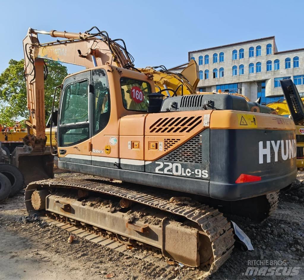 Hyundai R220LC-9S Pásová rýpadla