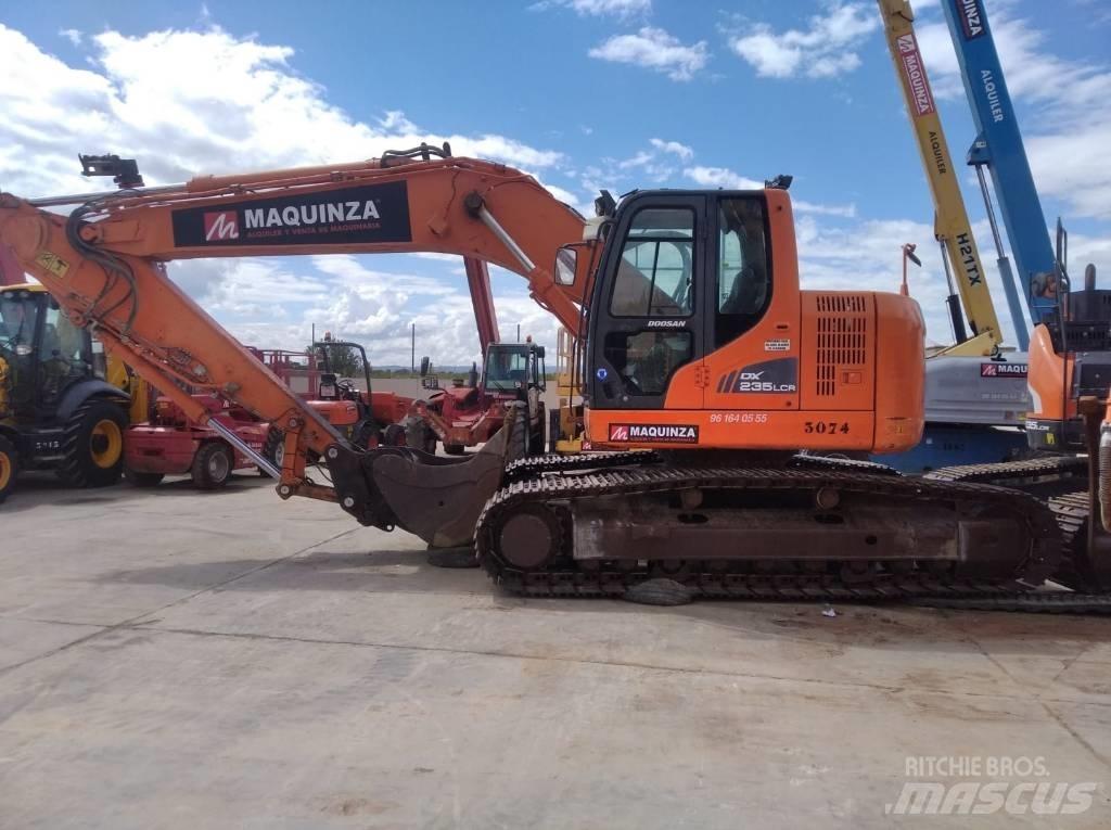 Doosan DX 235 LCR Pásová rýpadla
