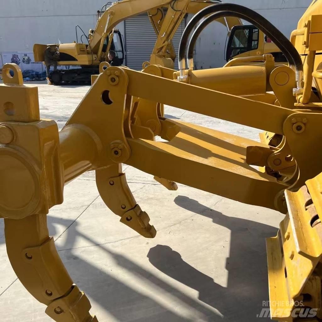 CAT D 7 G Grejdry