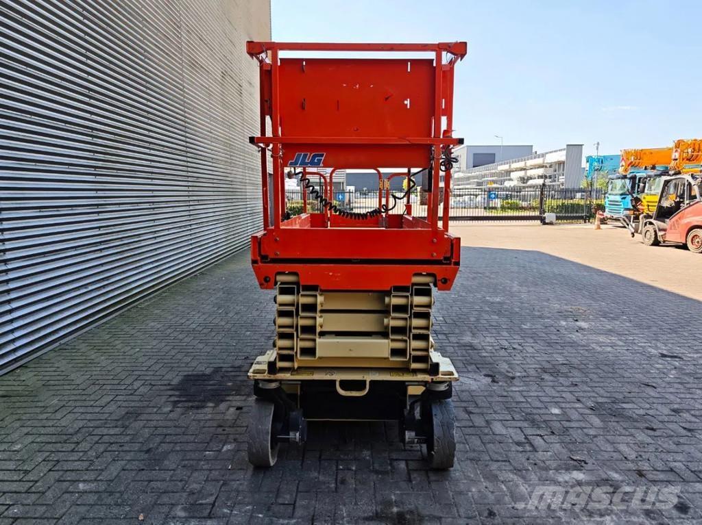 JLG 3246 ES Nůžková zvedací plošina