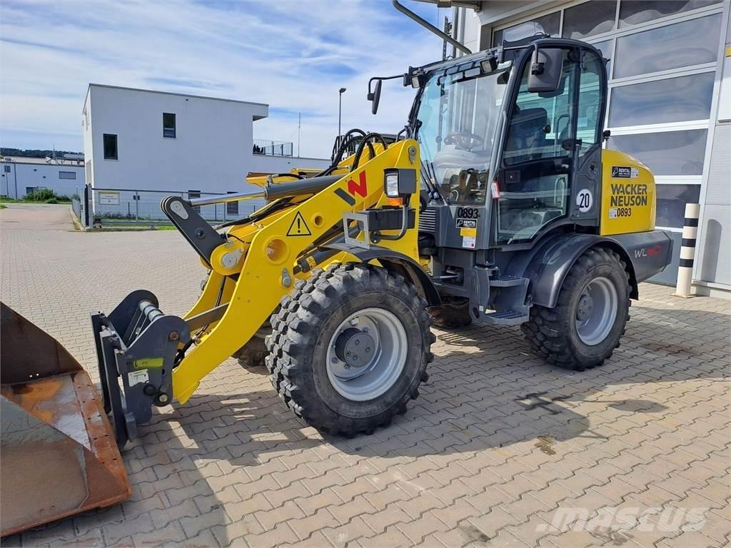 Wacker Neuson WL60 Kolové nakladače