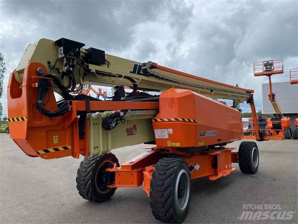 JLG 1500AJP Kloubové plošiny
