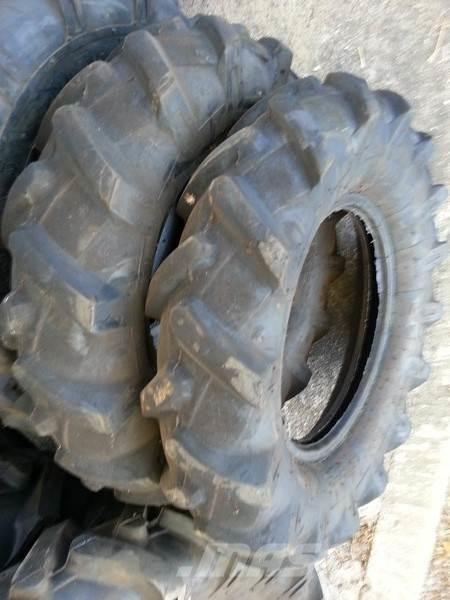  Pneus 6.50-12 Pneumatiky, kola a ráfky