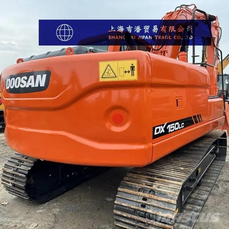 Doosan DX 150 Midi rýpadla 7t - 12t