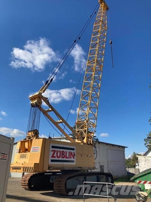 Liebherr HS 885 HD Pásové jeřáby