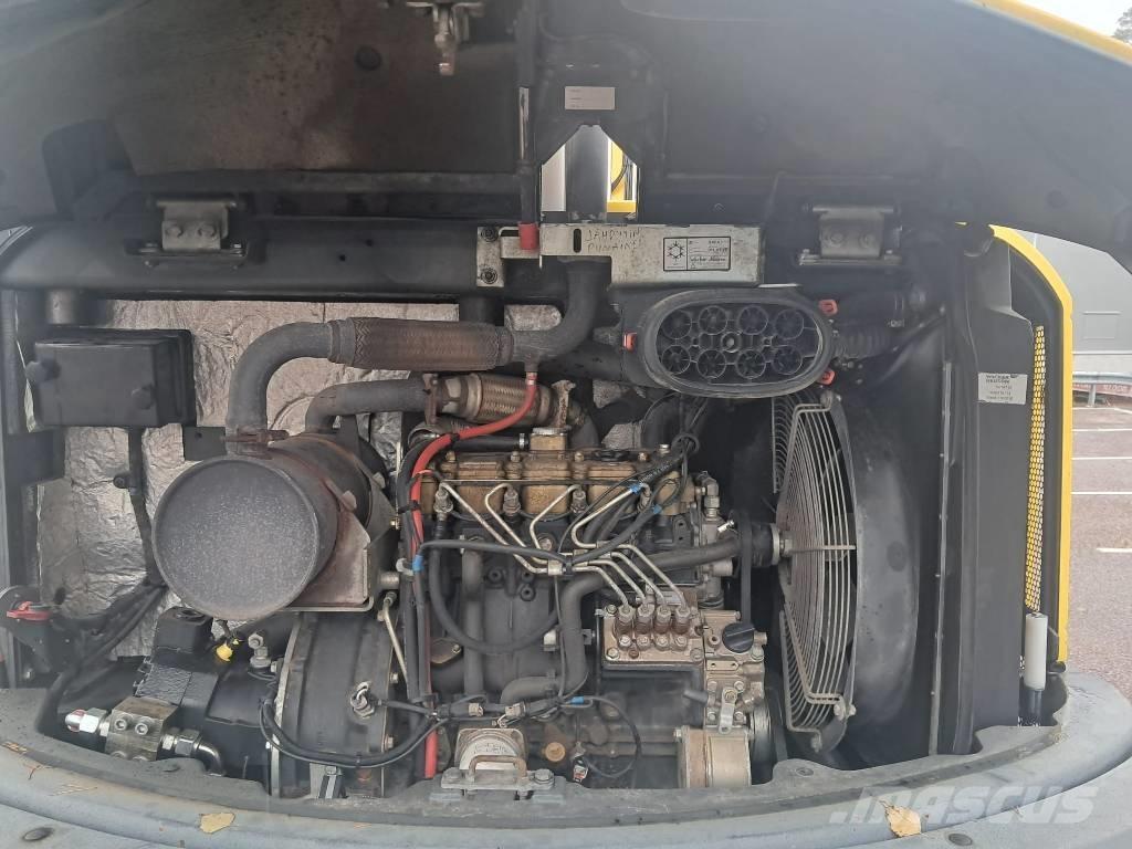 Wacker Neuson EZ 80 Midi rýpadla 7t - 12t