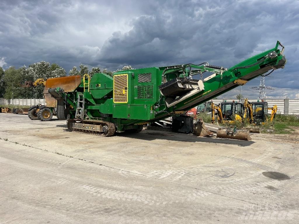 McCloskey J40 Drtící zařízení