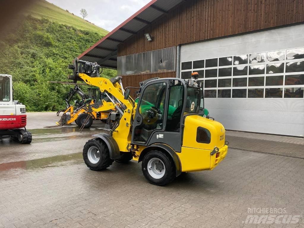 Wacker Neuson WL 30 Kolové nakladače