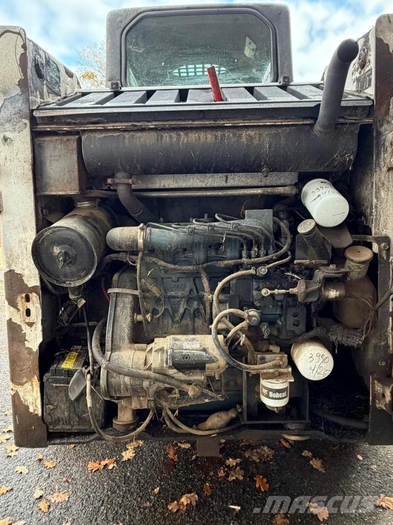 Bobcat 763 Smykem řízené nakladače