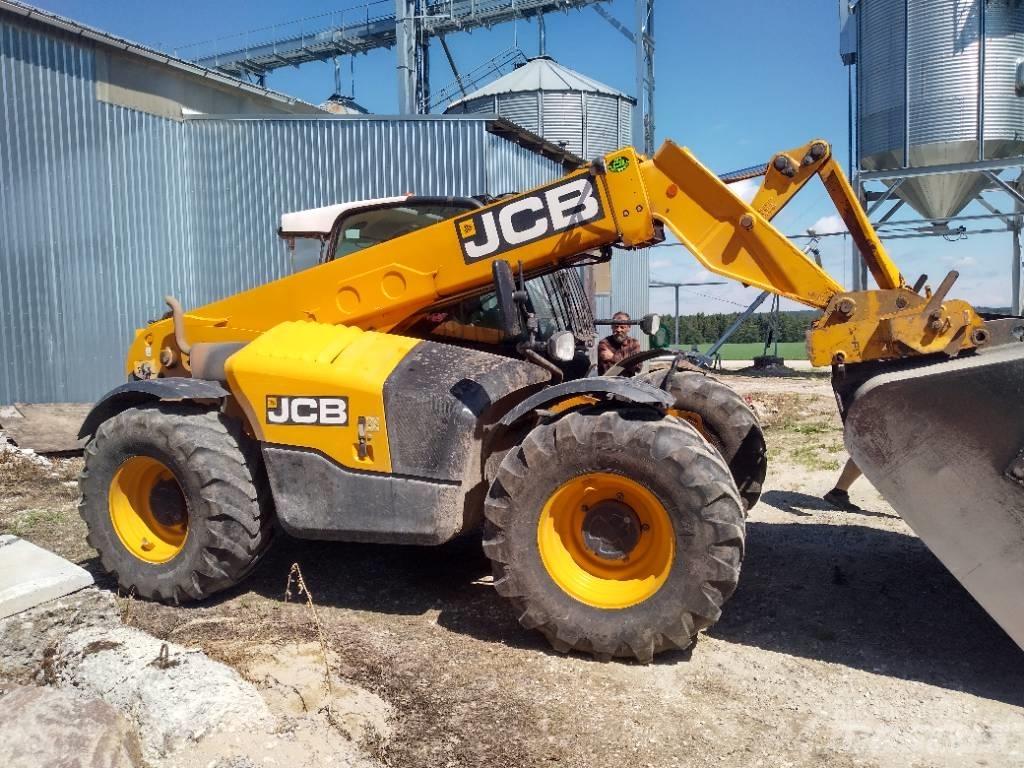 JCB 541 AGS Teleskopické nakladače pro zemědělství