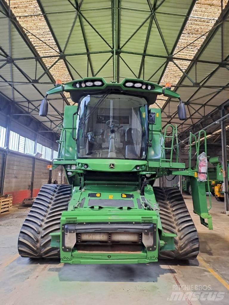 John Deere S 660 Sklízecí mlátičky