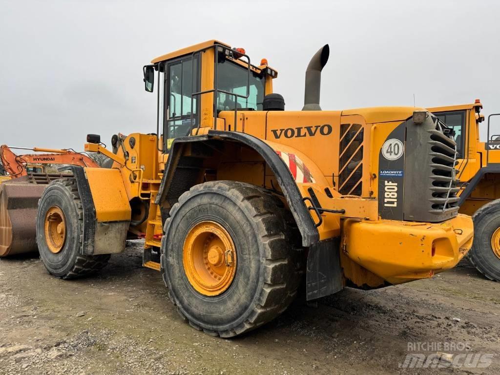 Volvo L 180 F Kolové nakladače